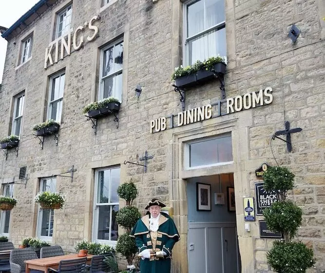 酒店 Kings Head By Chef & Brewer Collection