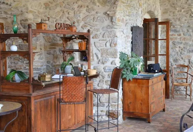 ホテル Le Clos Des Arts