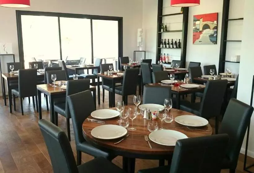 ホテル Le Clos Des Arts