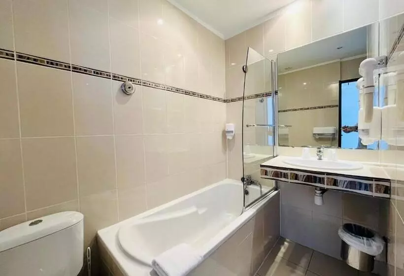 בית מלון כפרי Les Alizes