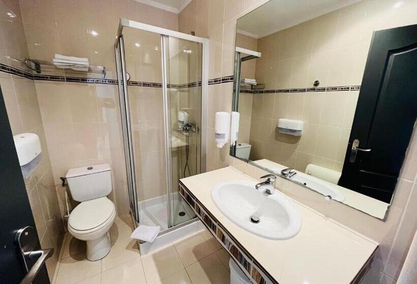 Отель Les Alizes