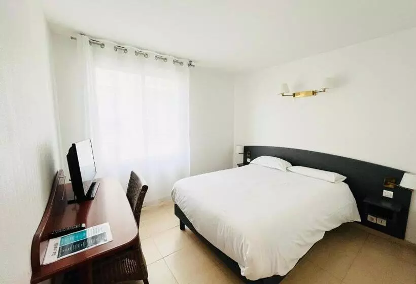 בית מלון כפרי Les Alizes