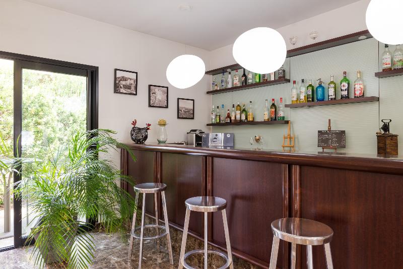 בית מלון כפרי Les Amandiers