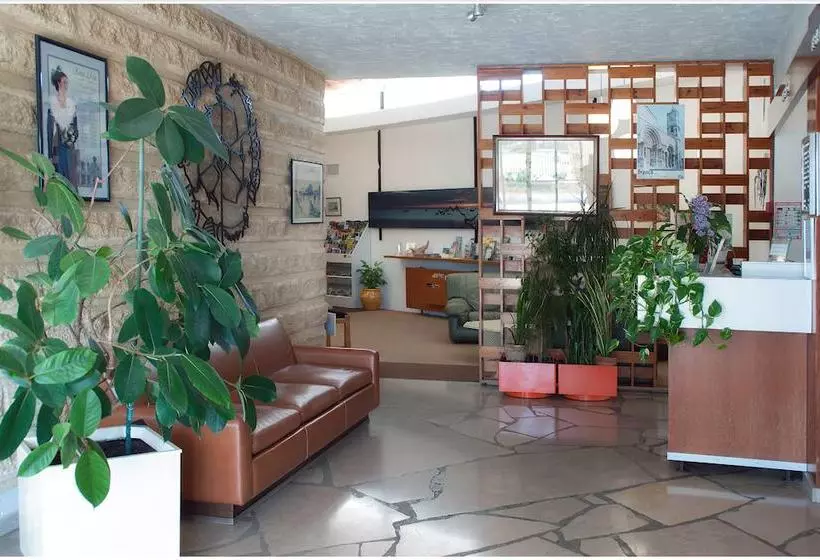 Hotel Les Cabanettes