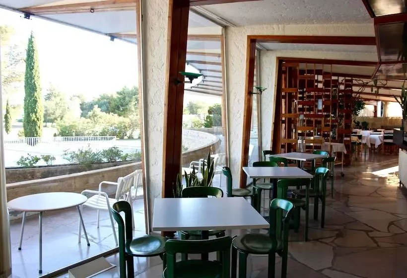 Hotel Les Cabanettes