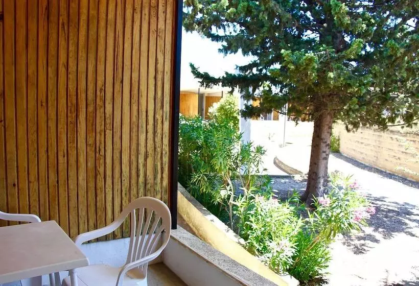 Hotel Les Cabanettes