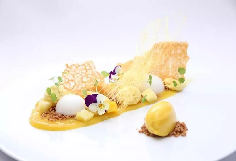 Отель Maison Chenet   Les Chambres Entre Vigne Et Garrigue   Teritoria