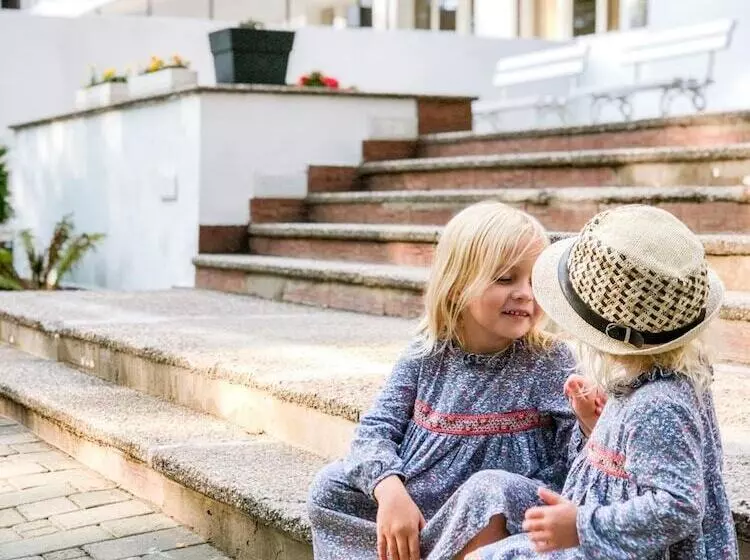 هتل Narva Jõesuu Medical Spa