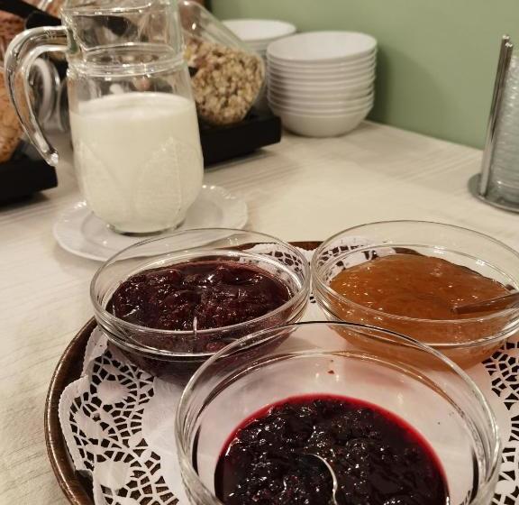 Отель Niebüller Hof