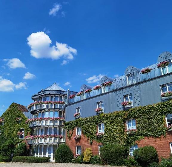 Отель Niebüller Hof