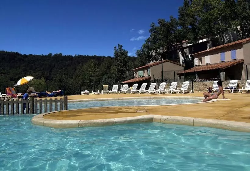 Отель Résidence Odalys Les Hauts De Salavas