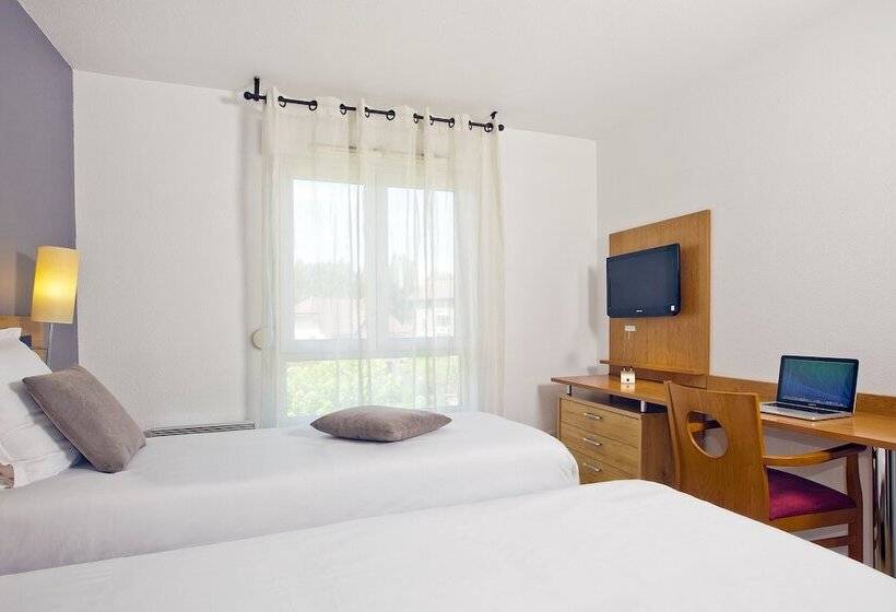 בית מלון כפרי Sejours & Affaires Annecy Le Pont Neuf