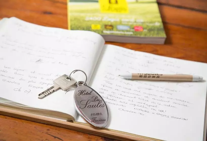 ホテル Spa Les Saules