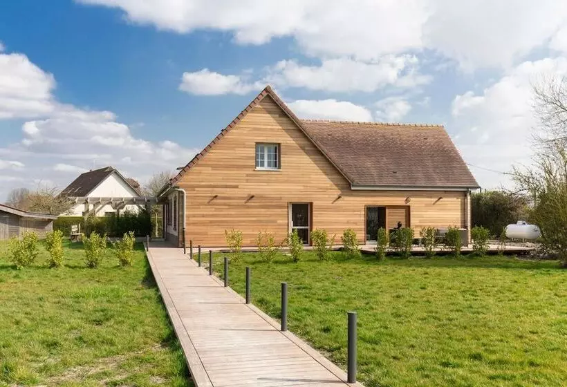 ホテル Spa Les Saules