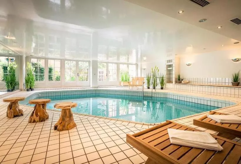 Отель Boutique Suites Im Walter S Hof