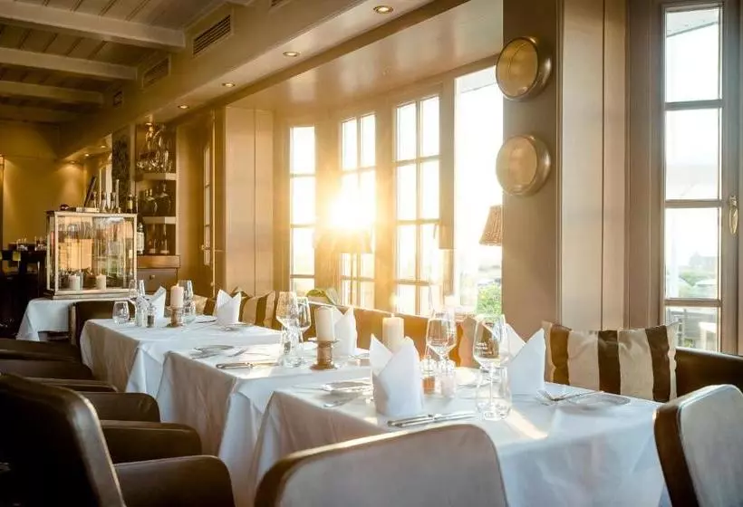 Отель Boutique Suites Im Walter S Hof