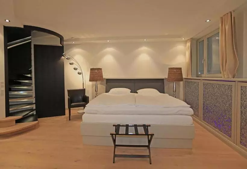 Отель Boutique Suites Im Walter S Hof