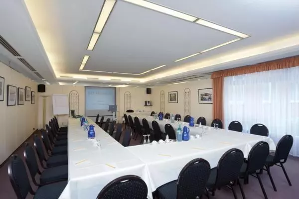 Отель Zur Windmuhle