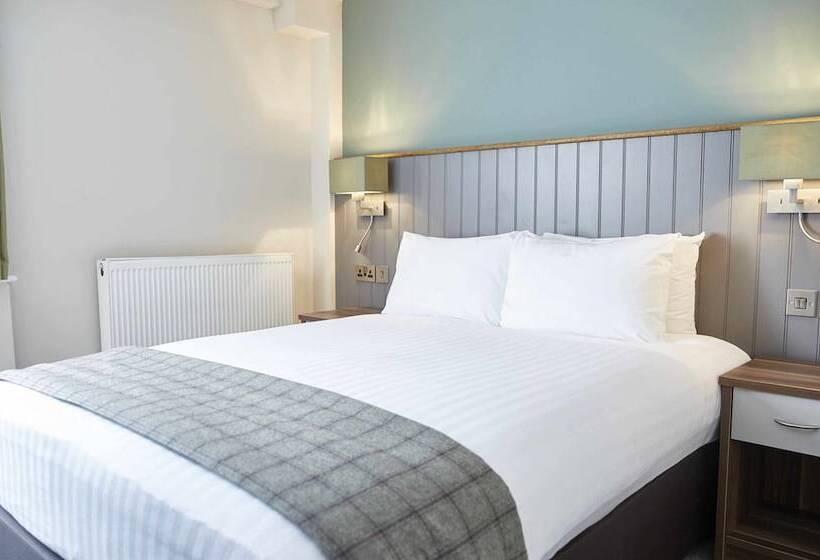 모텔 New Inn By Greene King Inns