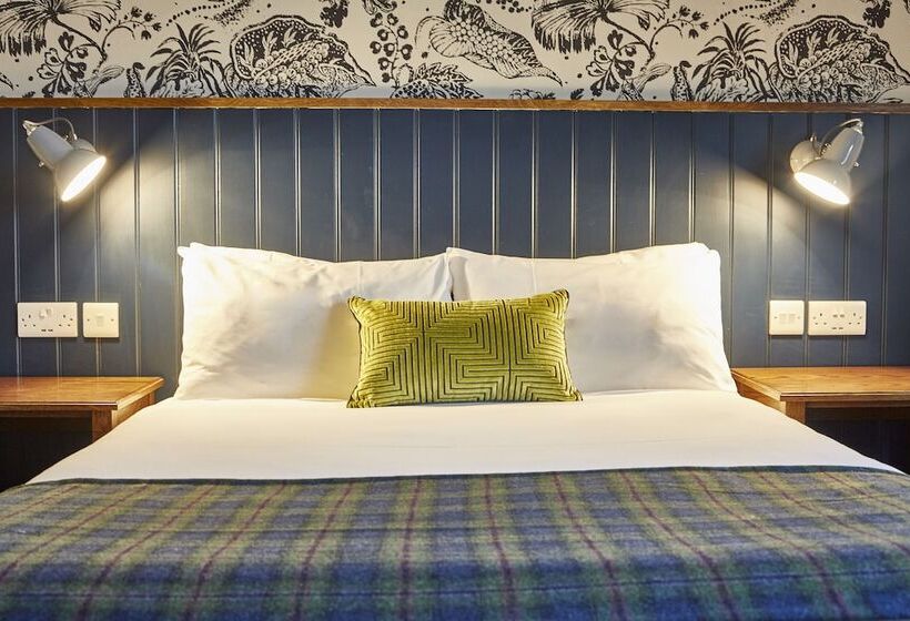 모텔 New Inn By Greene King Inns