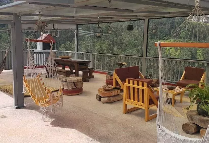 Majatalo Chez Elena Guesthouse