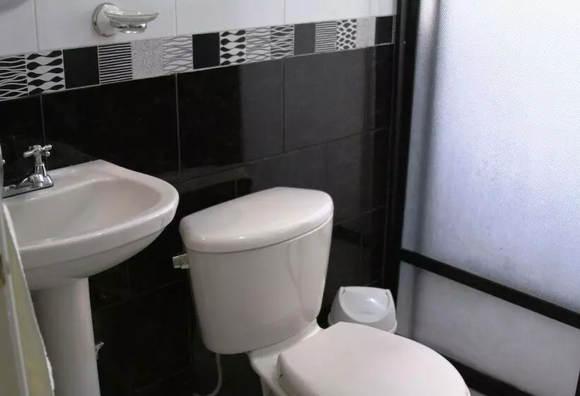 Majatalo Chez Elena Guesthouse