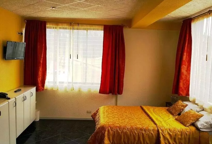 Majatalo Chez Elena Guesthouse