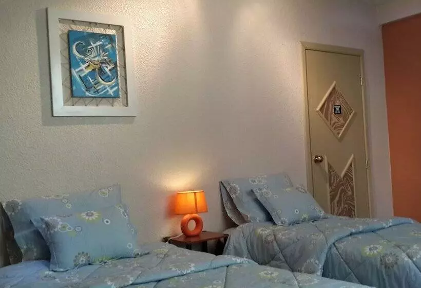 Majatalo Chez Elena Guesthouse