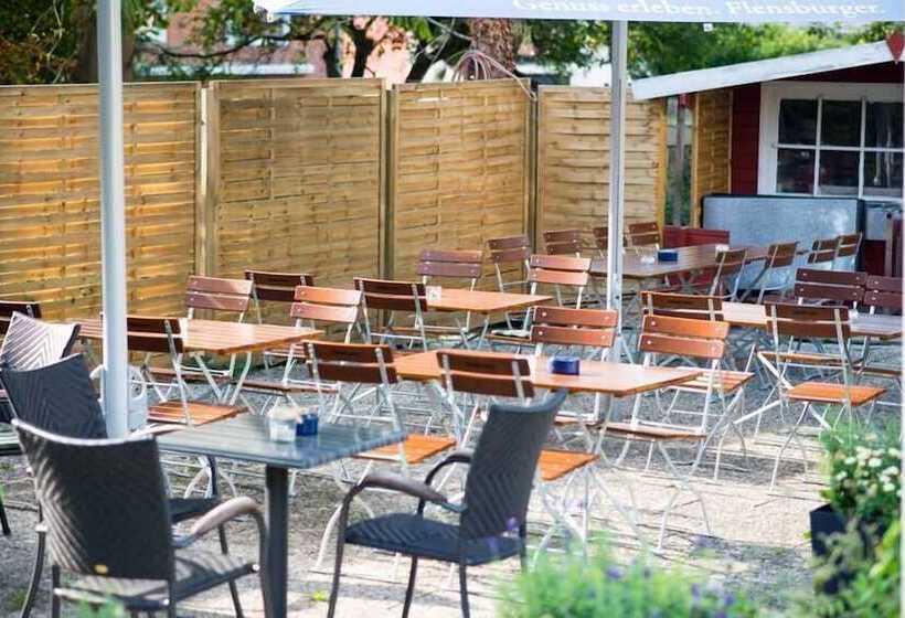 פנסיון & Restaurant Wiggers