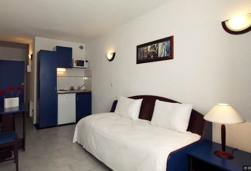 Vacancéole   Le Domaine De Chames   Pont D Arc