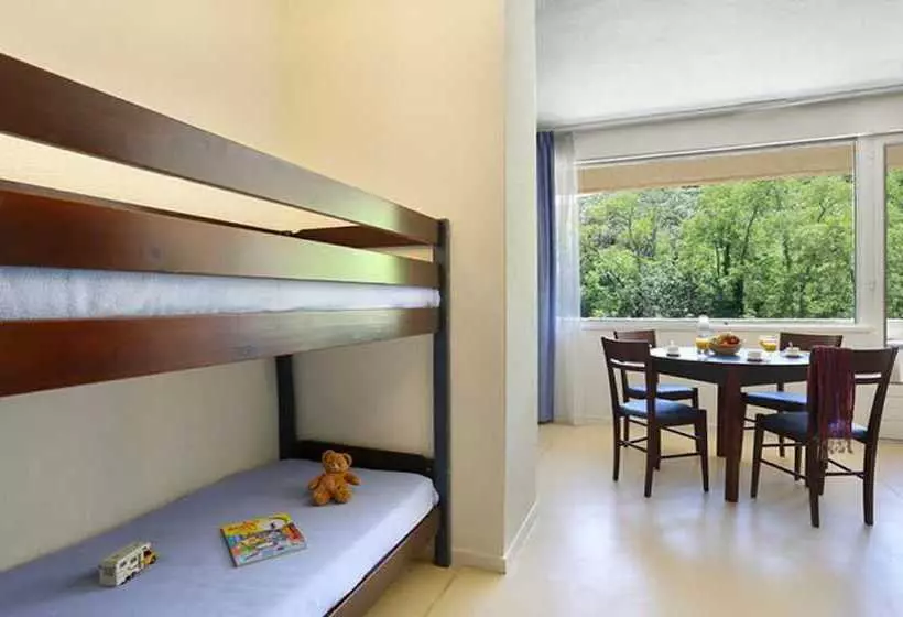 Vacancéole Le Domaine De Chames Pont D Arc