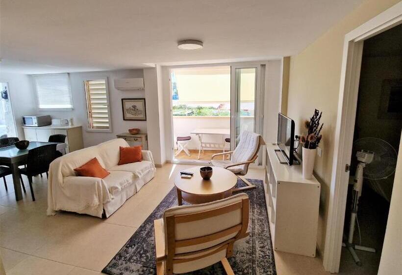 Appt Corriol Just 200m From The Arenal Beach