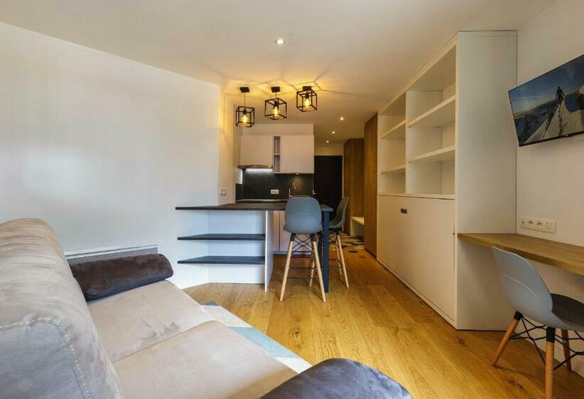 Chamonix Sud Lognan 106 Happy Rentals