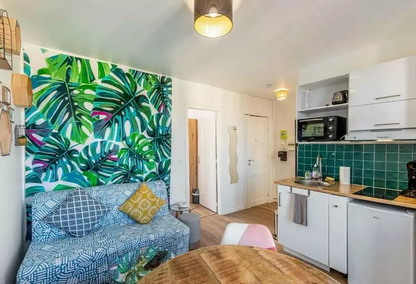 Guestready   Colourful And Spacious Apt For 4pax In Drancy
