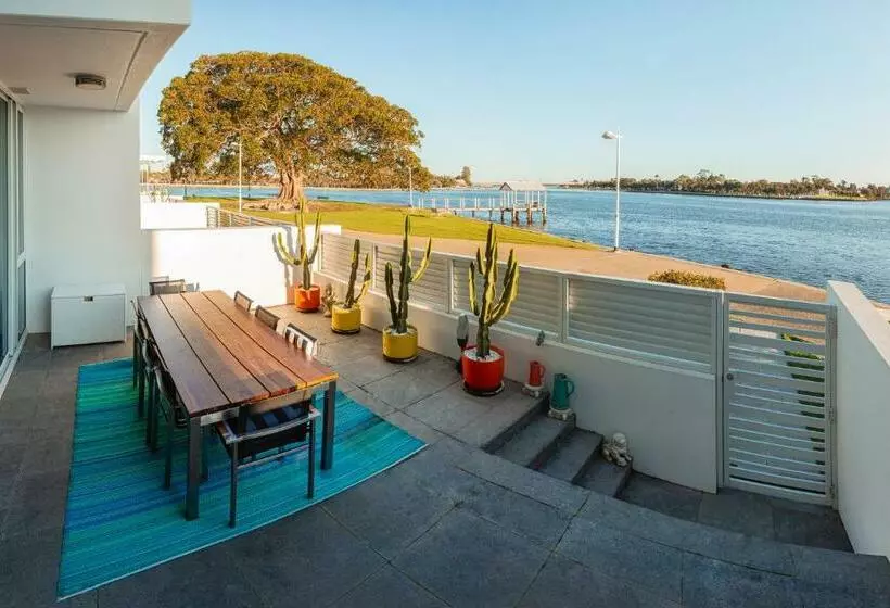 Seapoint 103