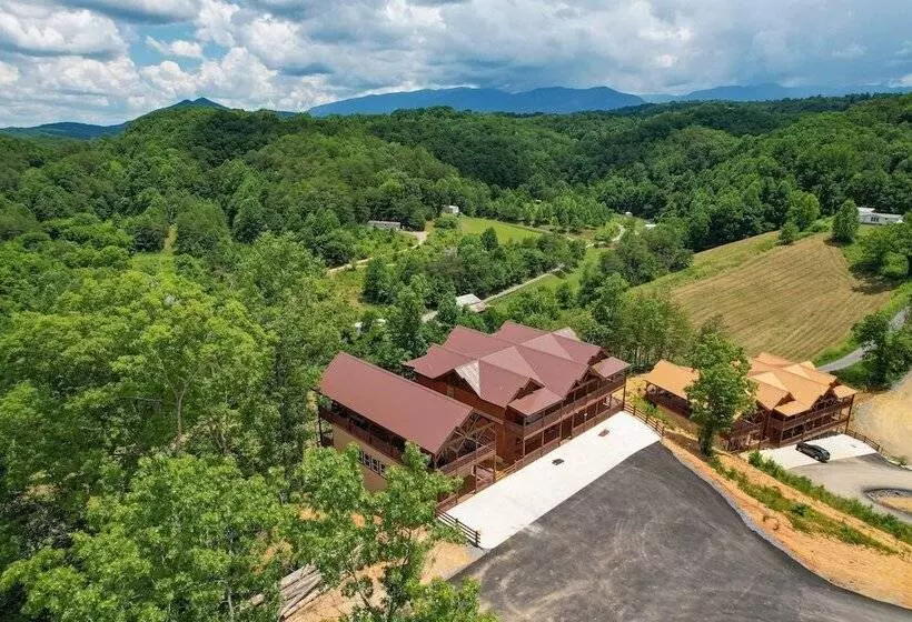 Wilder By Avantstay15min From Pigeon Forge, 22ppl