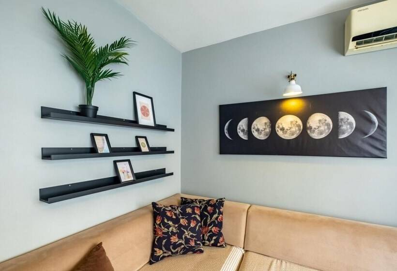 Amazing Flat With Excellent Location In Besiktas