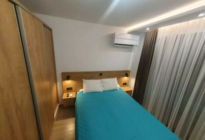 Apartment Aria