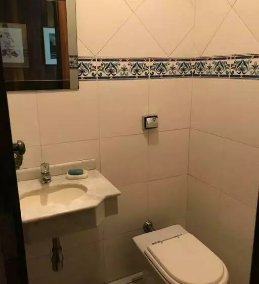 Lindo E Aconchegante Chalé Com Piscina, Lareira E Churrasqueira