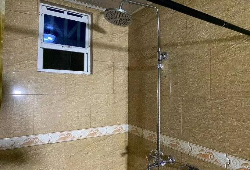 Charming 1 Bed House In Georgetown