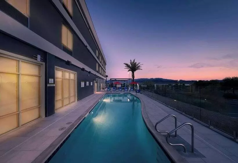 هتل Home2 Suites Lake Havasu City, Az