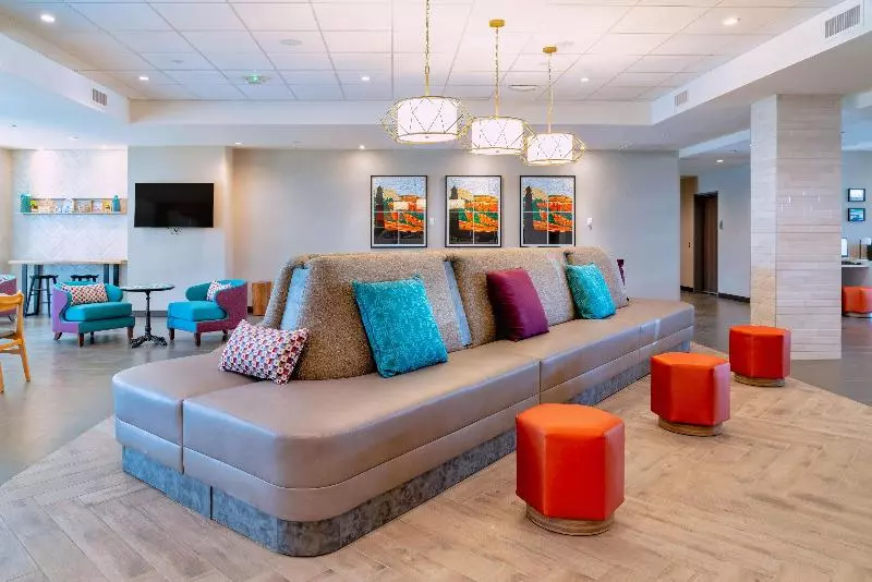 هتل Home2 Suites Lake Havasu City, Az