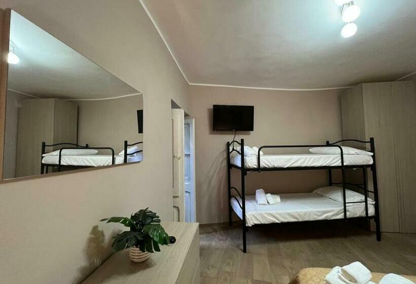 פנסיון Giadahouse