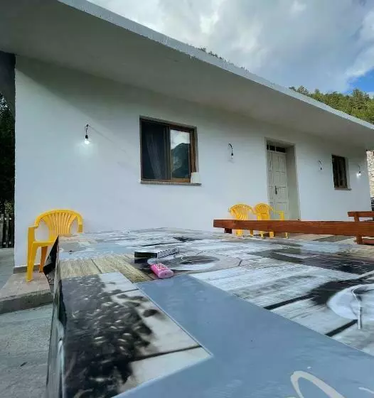 Pension Thethi Mountain