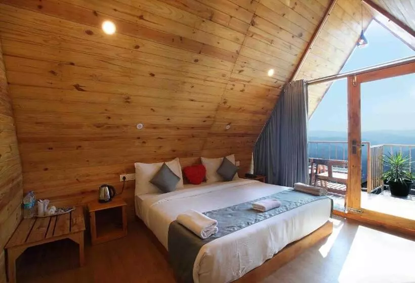 リゾートホテル Tea Village Munnar