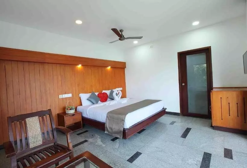 リゾートホテル Tea Village Munnar