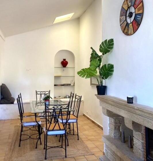 Superbe Appartement De Caractère Au Calme