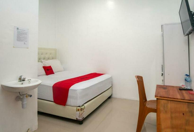 בית מלון כפרי Reddoorz Syariah Near Pelabuhan Ulee Lheue Banda Aceh