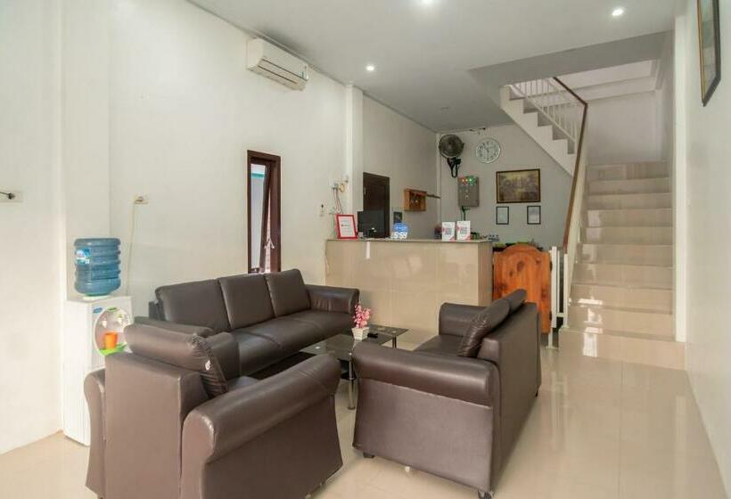 בית מלון כפרי Reddoorz Syariah Near Pelabuhan Ulee Lheue Banda Aceh