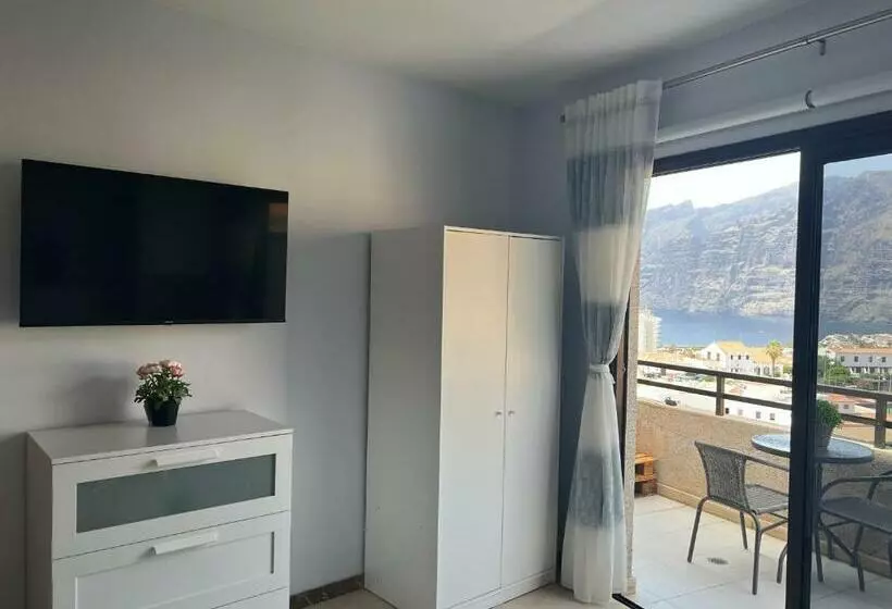 Studio With Fantastic Sea View In Los Gigantes